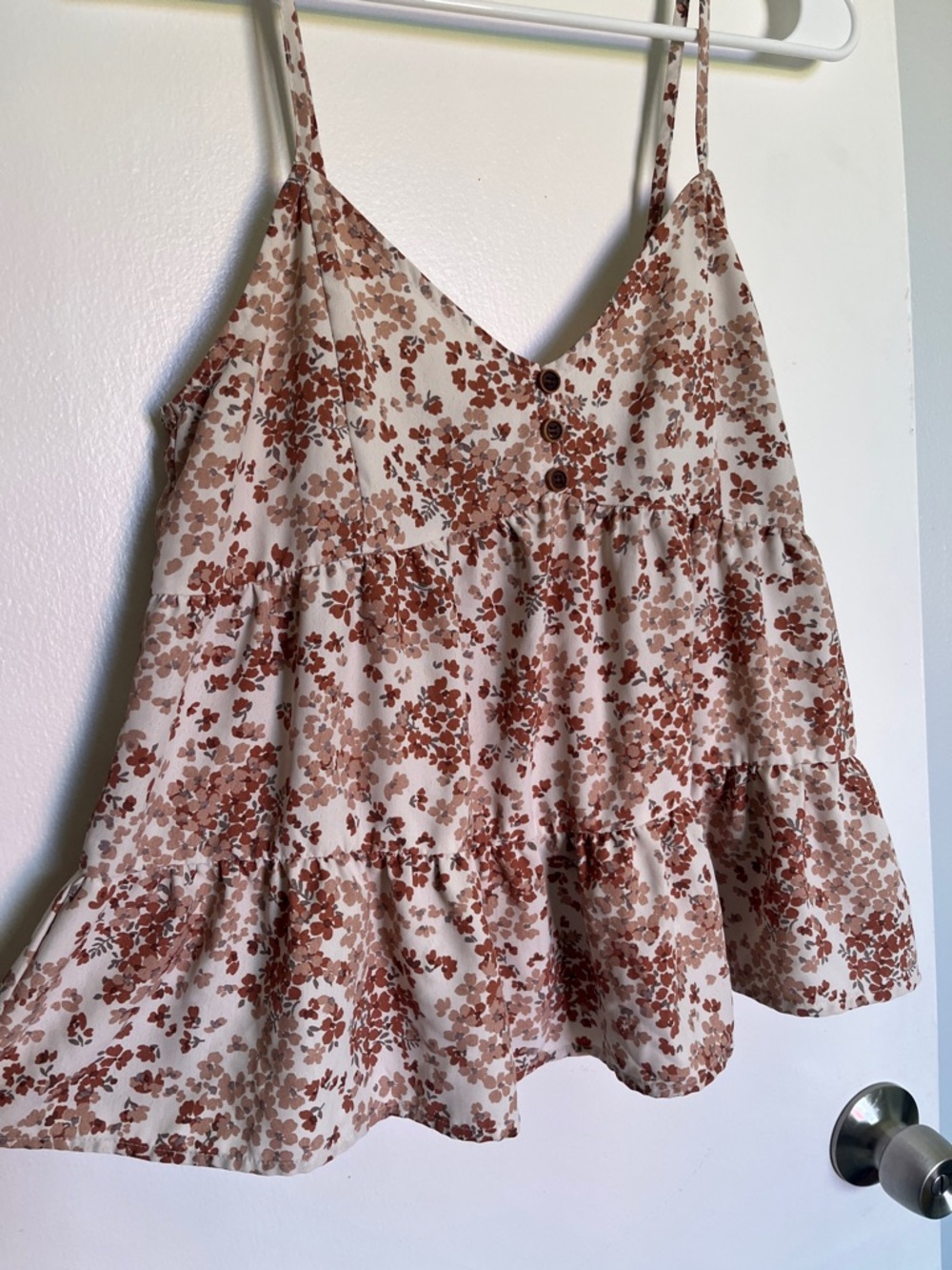 Summery Floral Tiered Spaghetti Strap Camisole with Button Details
